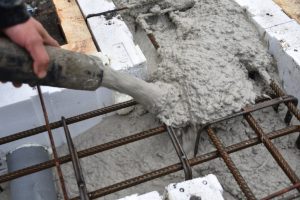 kan je beton storten met regen